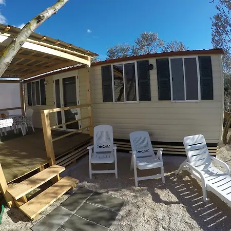 Kompleks wypoczynkowy Mobile Homes T&g 3*