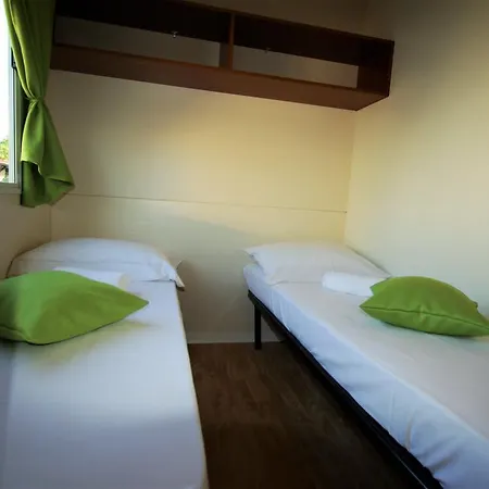 Parque de vacaciones Mobile Homes T&g